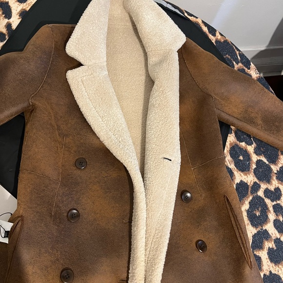 ARTICO Faux Shearling Coat. Made in Italy. Price Is Firm. - Picture 15 of 16